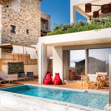 Petradi Suites Kalamata Ngoại thất bức ảnh
