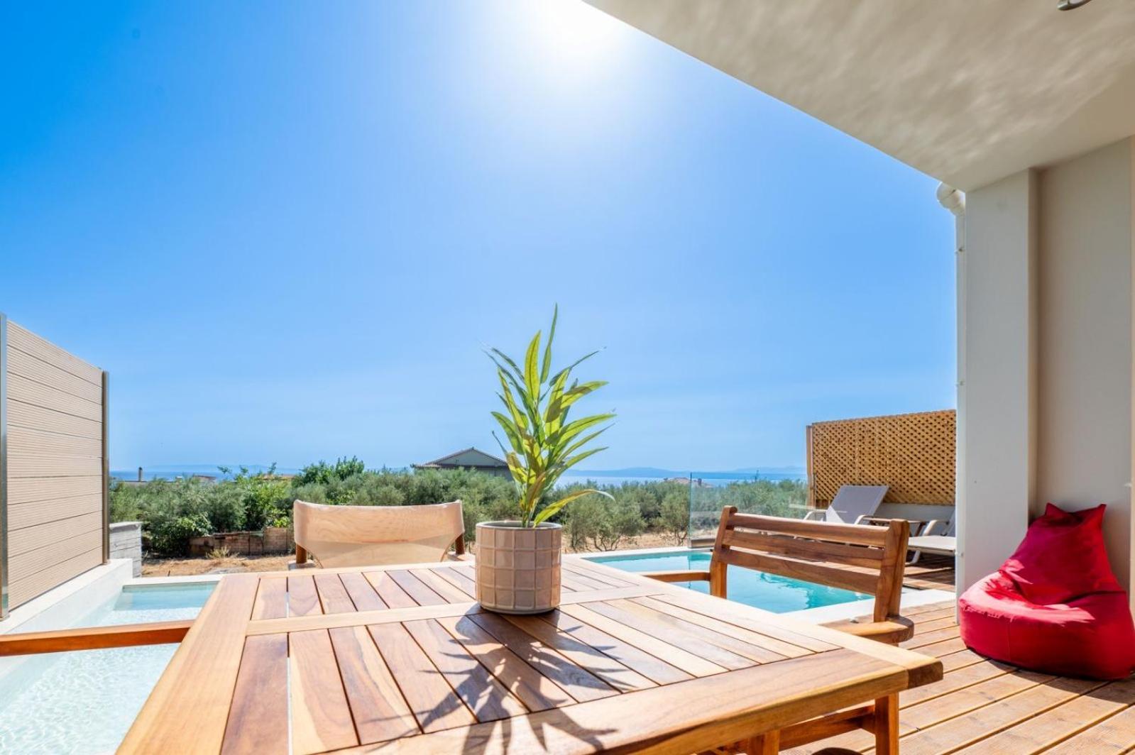 Petradi Suites Kalamata Ngoại thất bức ảnh
