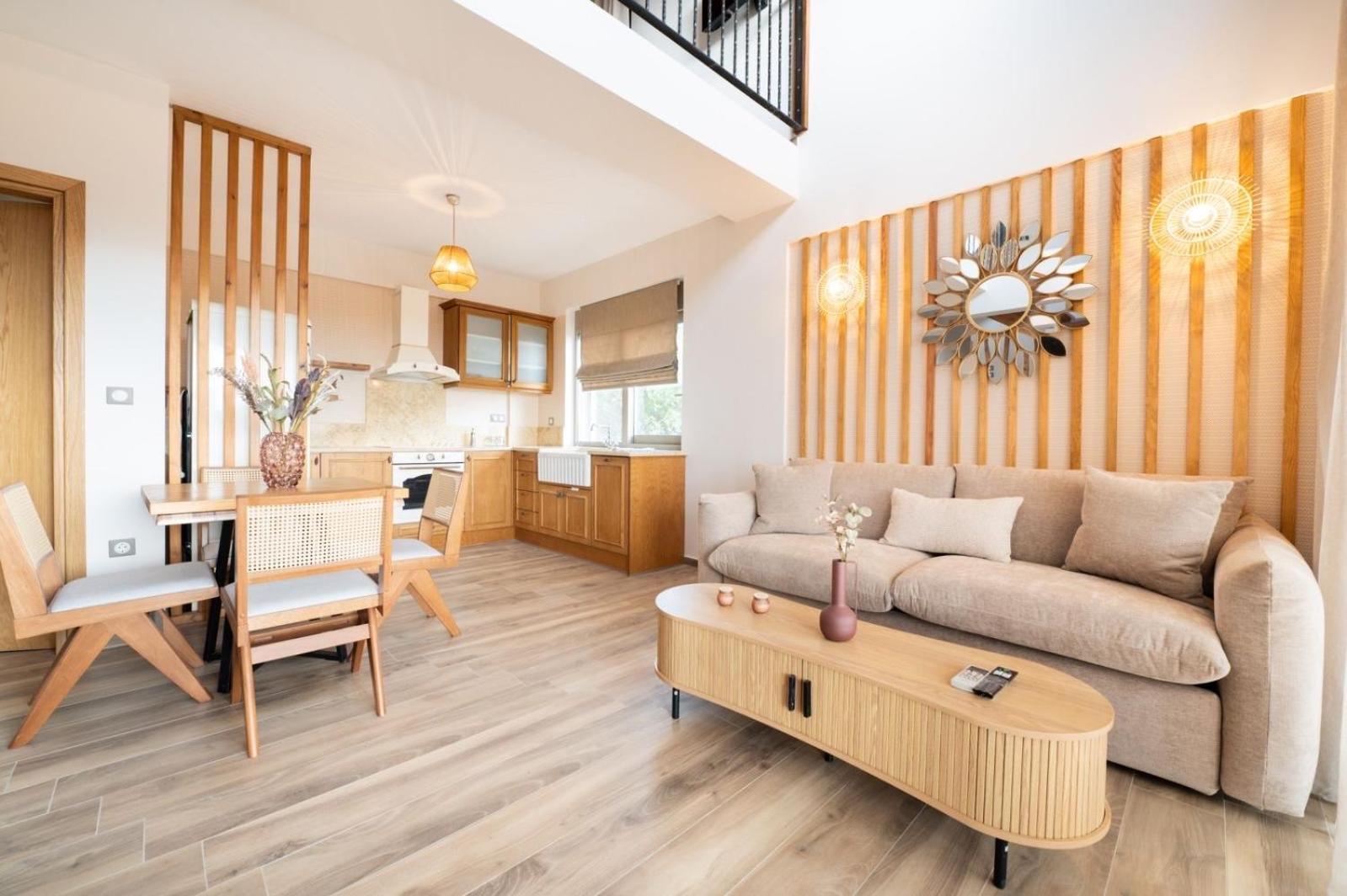 Petradi Suites Kalamata Ngoại thất bức ảnh