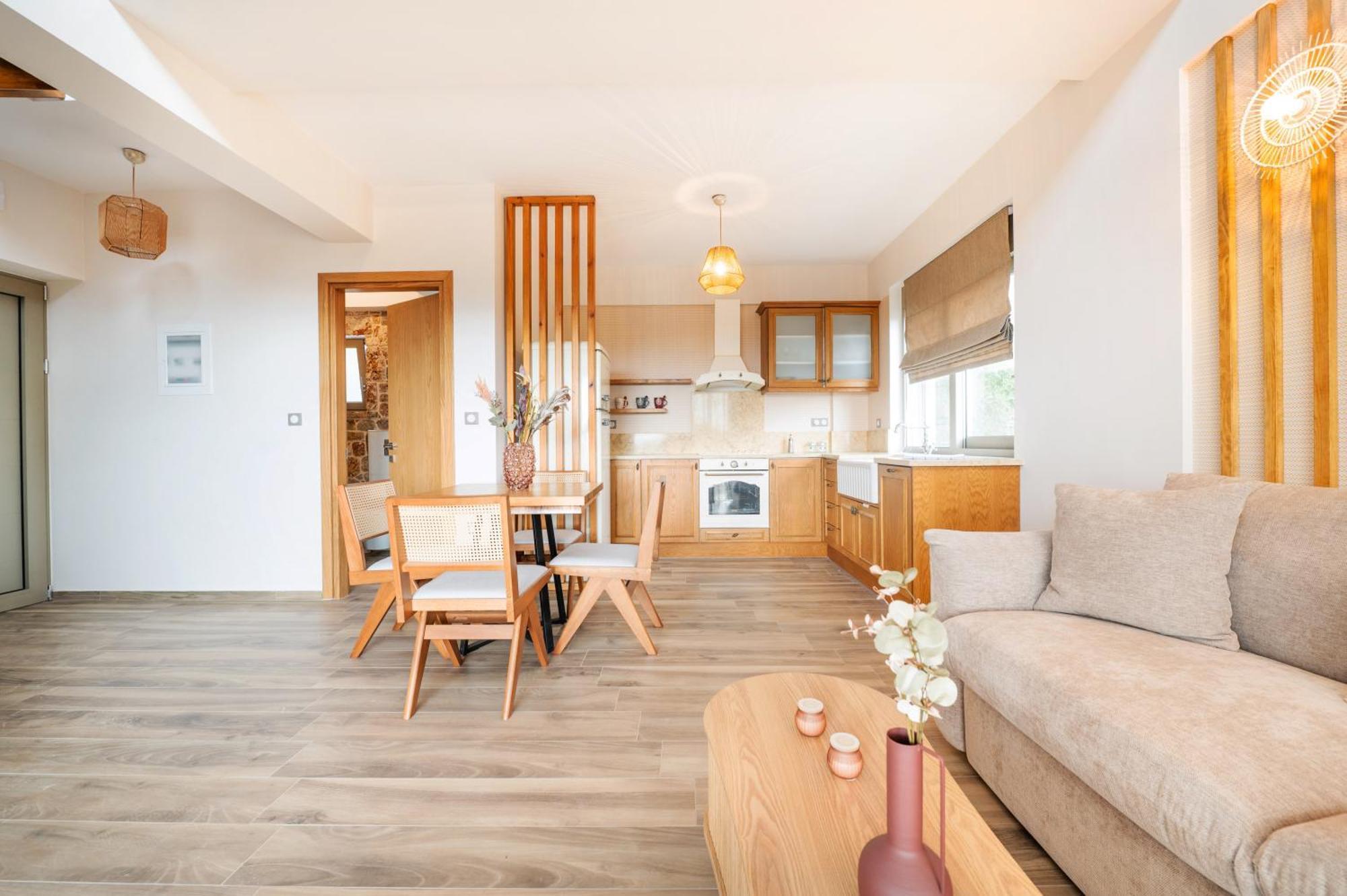 Petradi Suites Kalamata Ngoại thất bức ảnh