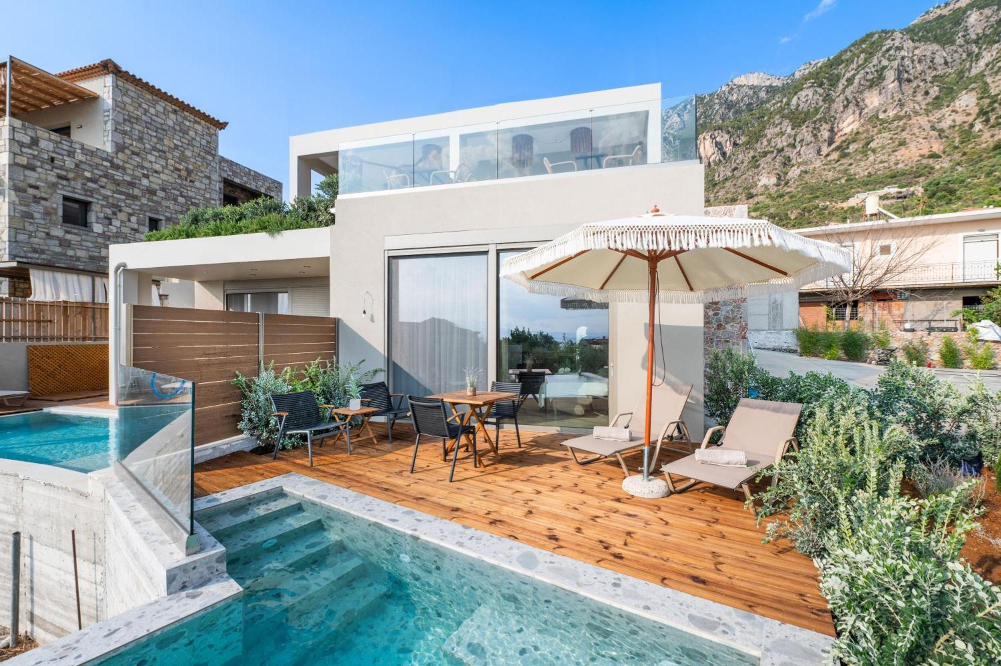 Petradi Suites Kalamata Ngoại thất bức ảnh