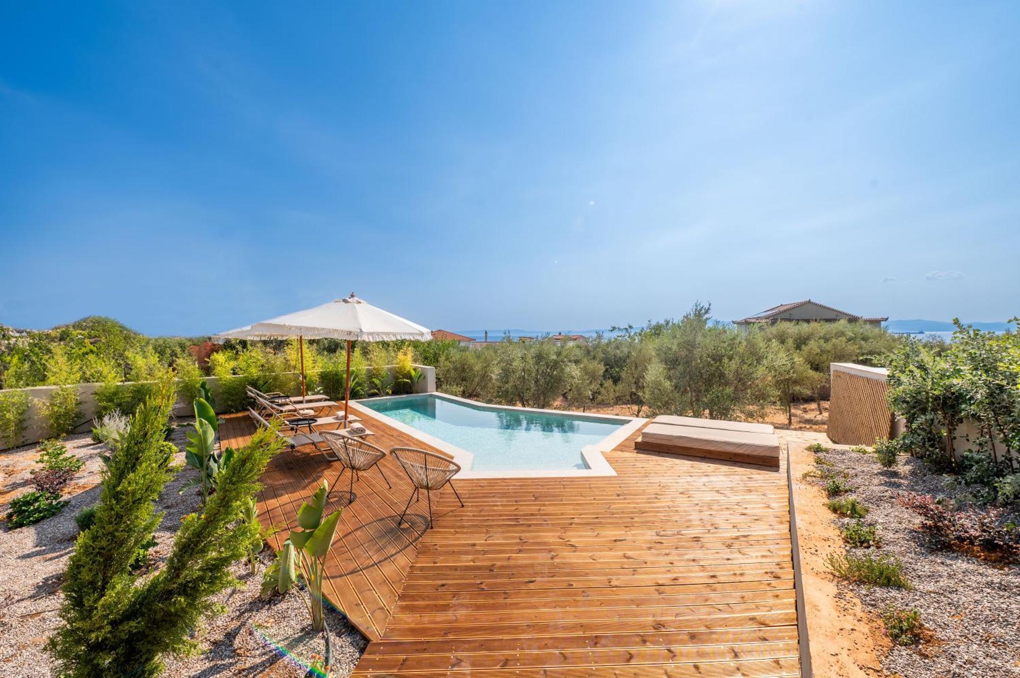 Petradi Suites Kalamata Ngoại thất bức ảnh