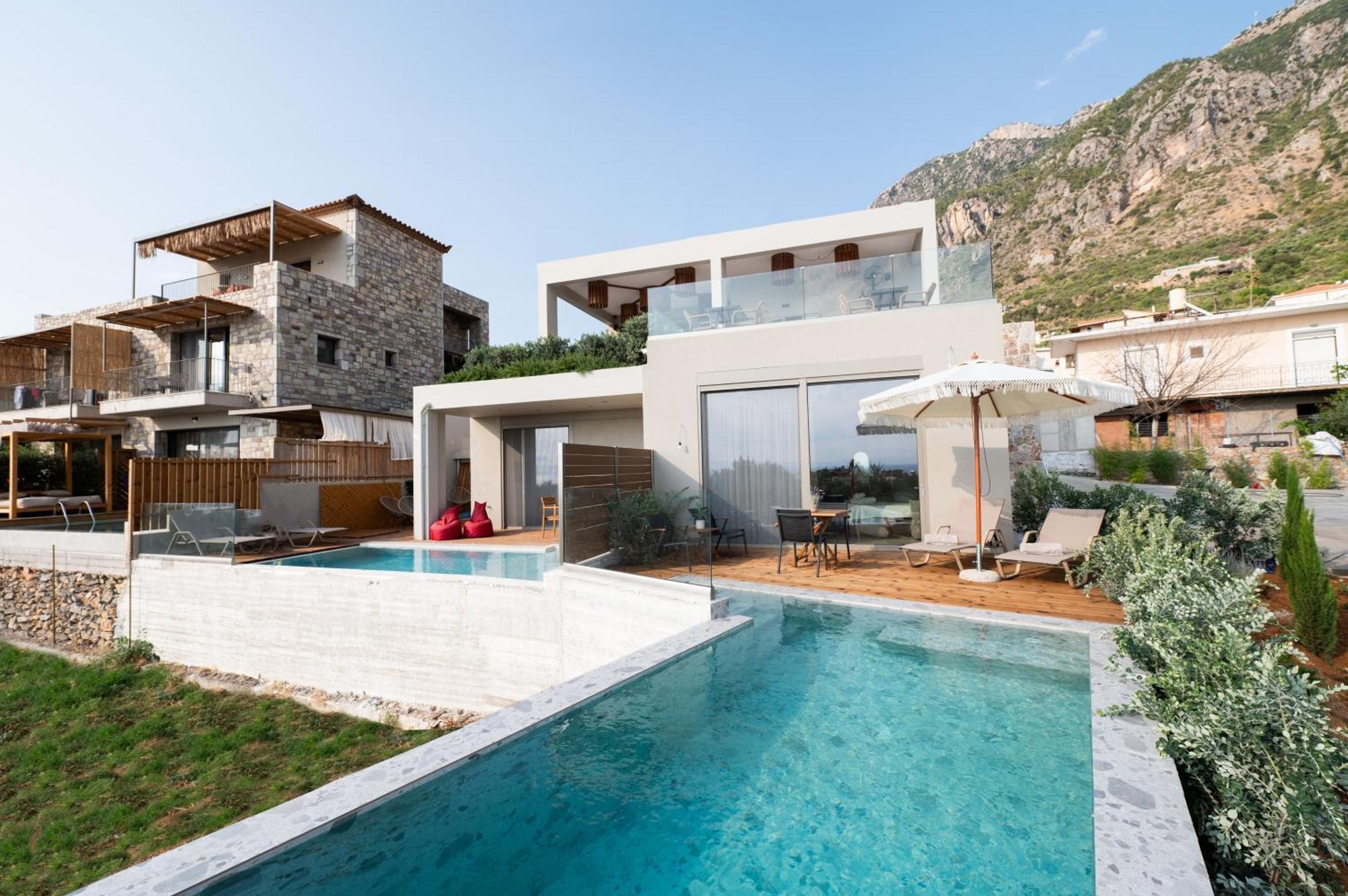 Petradi Suites Kalamata Ngoại thất bức ảnh