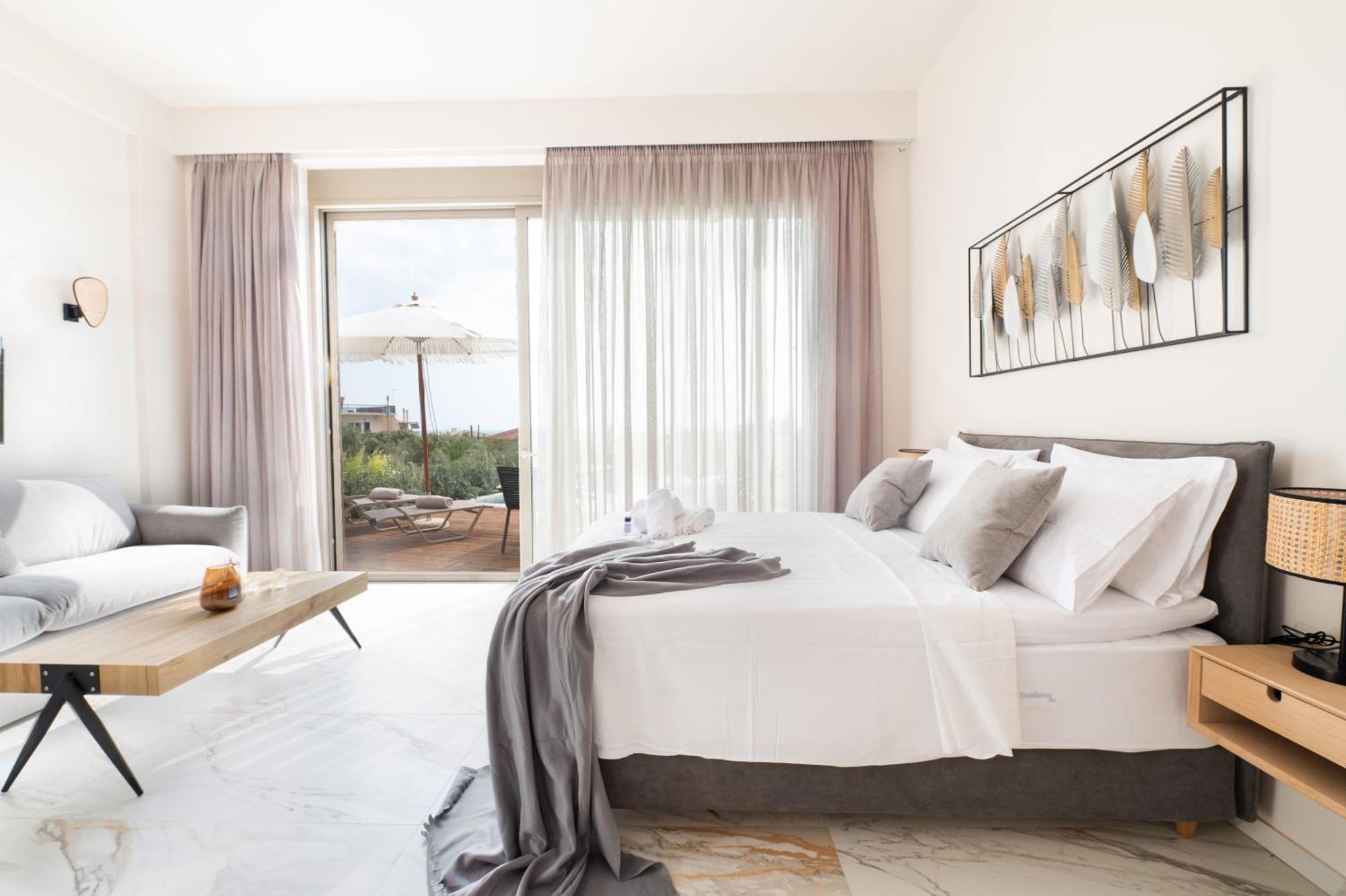 Petradi Suites Kalamata Ngoại thất bức ảnh
